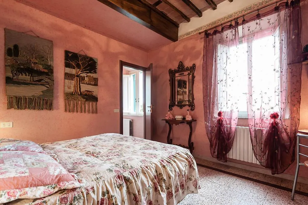 Casa Anita Bed & Breakfast Lucca Italy