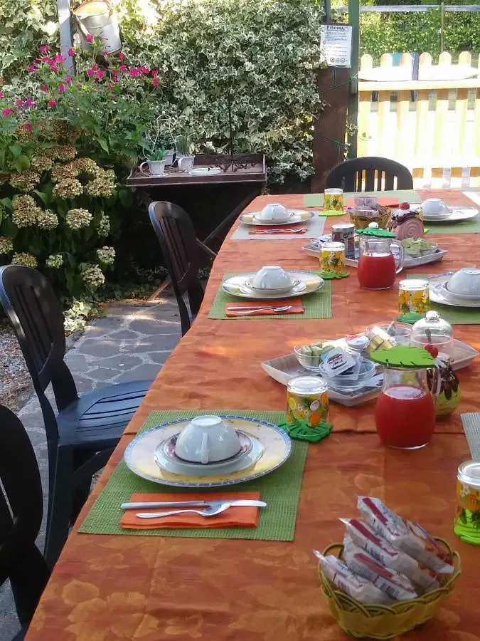 Casa Anita Bed & Breakfast Lucca Italy